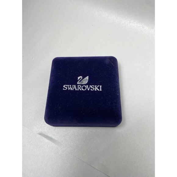 Swarovski Crystal Angle Wing  Pendant Necklace New In Velvet Box  Turkmanistan - Picture 2 of 3